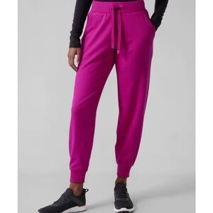 ATHLETA Fuchsia Triumph Jogger High Rise Fleece Cozy Lounge Sweatpants Size S